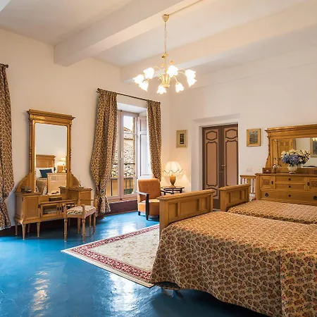 Residenza Fabroni לינה וארוחת בוקר
