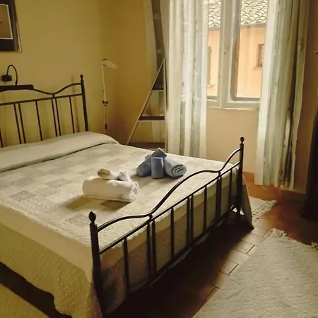 Bed & Breakfast Residenza Fabroni 3*