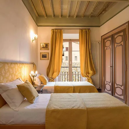 Residenza Fabroni לינה וארוחת בוקר 2*